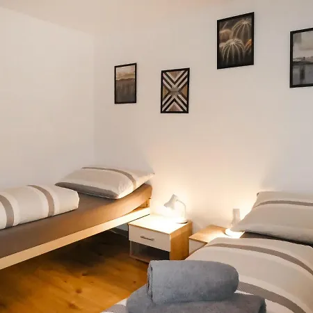 La Muntaniala By Interhome דירה